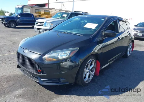 2013 Ford Focus St from USA, damaged, VIN 1FADP3L97DL359302